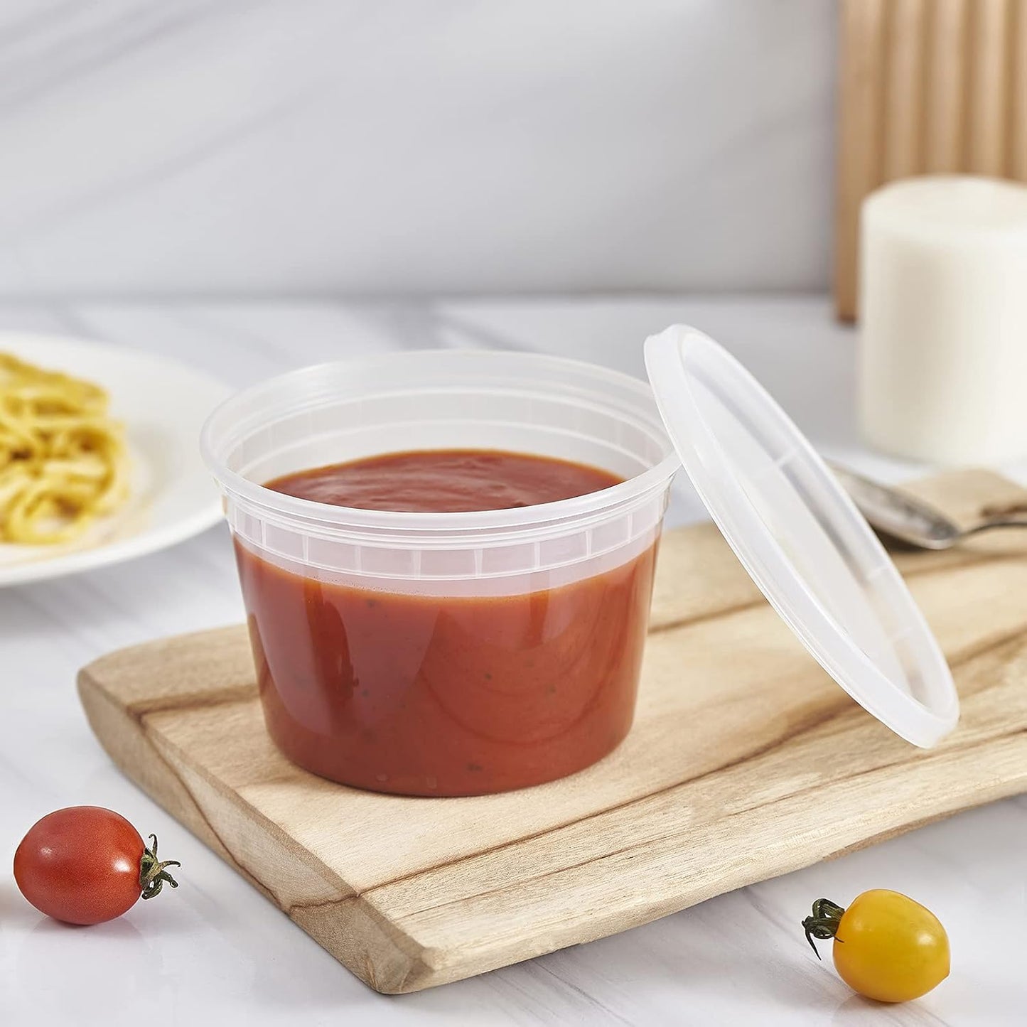 Watson Distributing 16 Oz Translucent Round Deli Container With Lid Combo 240/Case