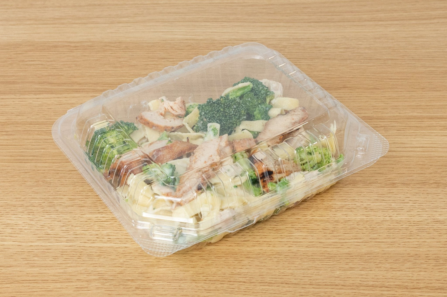 Clear Hinged PS Container, 8" x 8" 2in Tall, 200pc